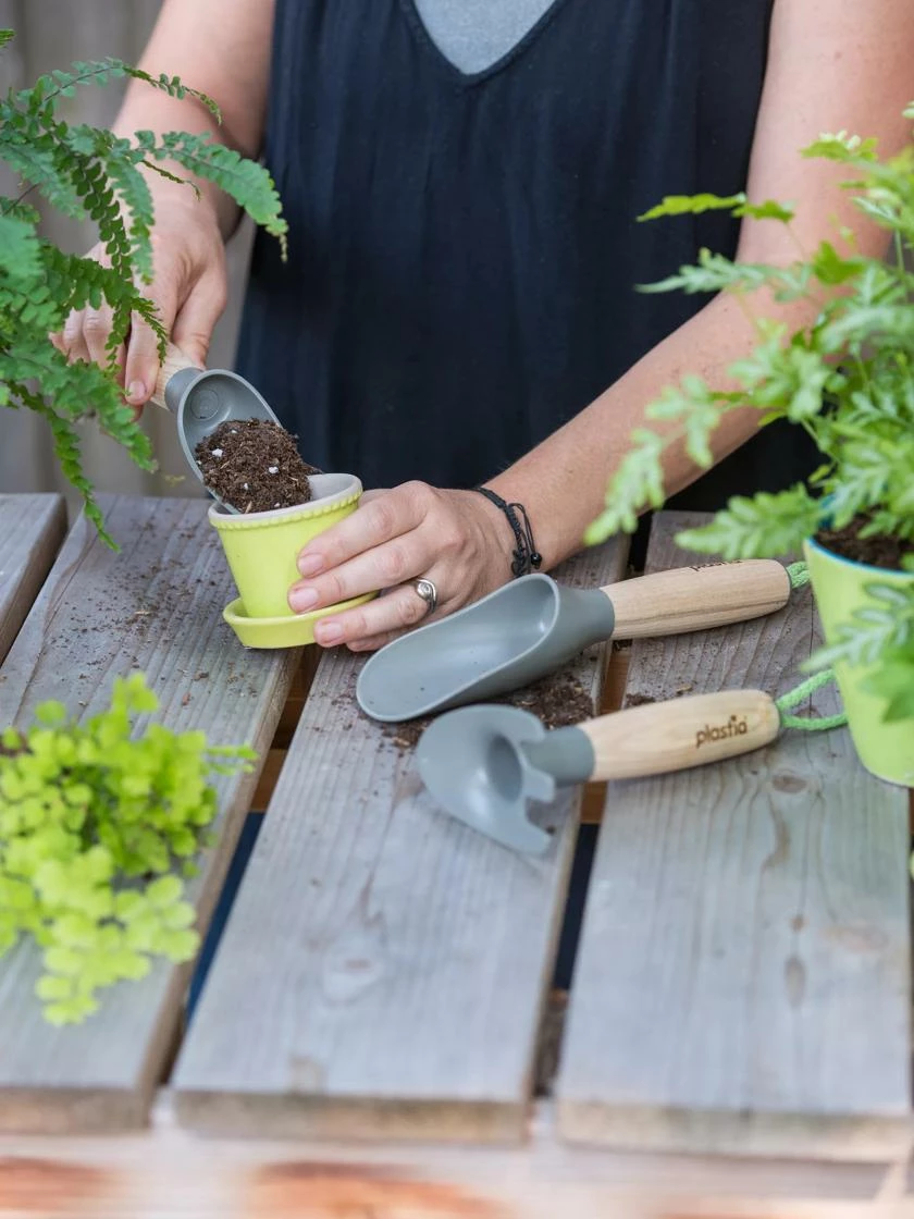 Garden Scoop And Tool Set 4 Garden Scoop And Tool Set - Image 2