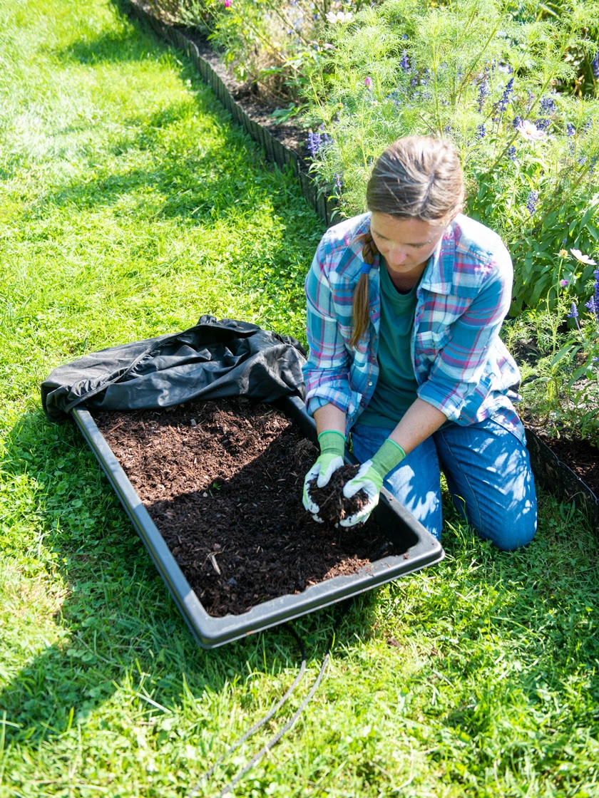 Gardener's Summer Sled Cover 5 Gardener's Summer Sled Cover - Image 3