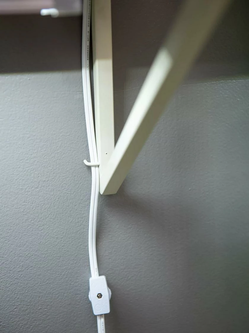 Oslo LED Grow Light Wall Shelf 5 Oslo LED Grow Light Wall Shelf - Image 3