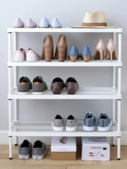 MeshWorks © Stacking Plant Shelves 15 MeshWorks © Stacking Plant Shelves -garden Sales Store 8613018 05v